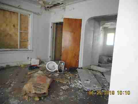 2538 Fullerton (30)_m.jpg